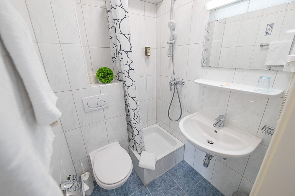 Landhaus Gretl, EZ Badezimmer © NZ Photo/Zangerle